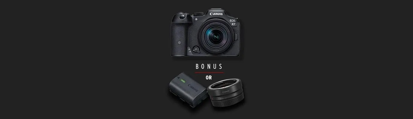 Canon EOS R7 Mirrorless Camera with RFS 18-150STM Lens