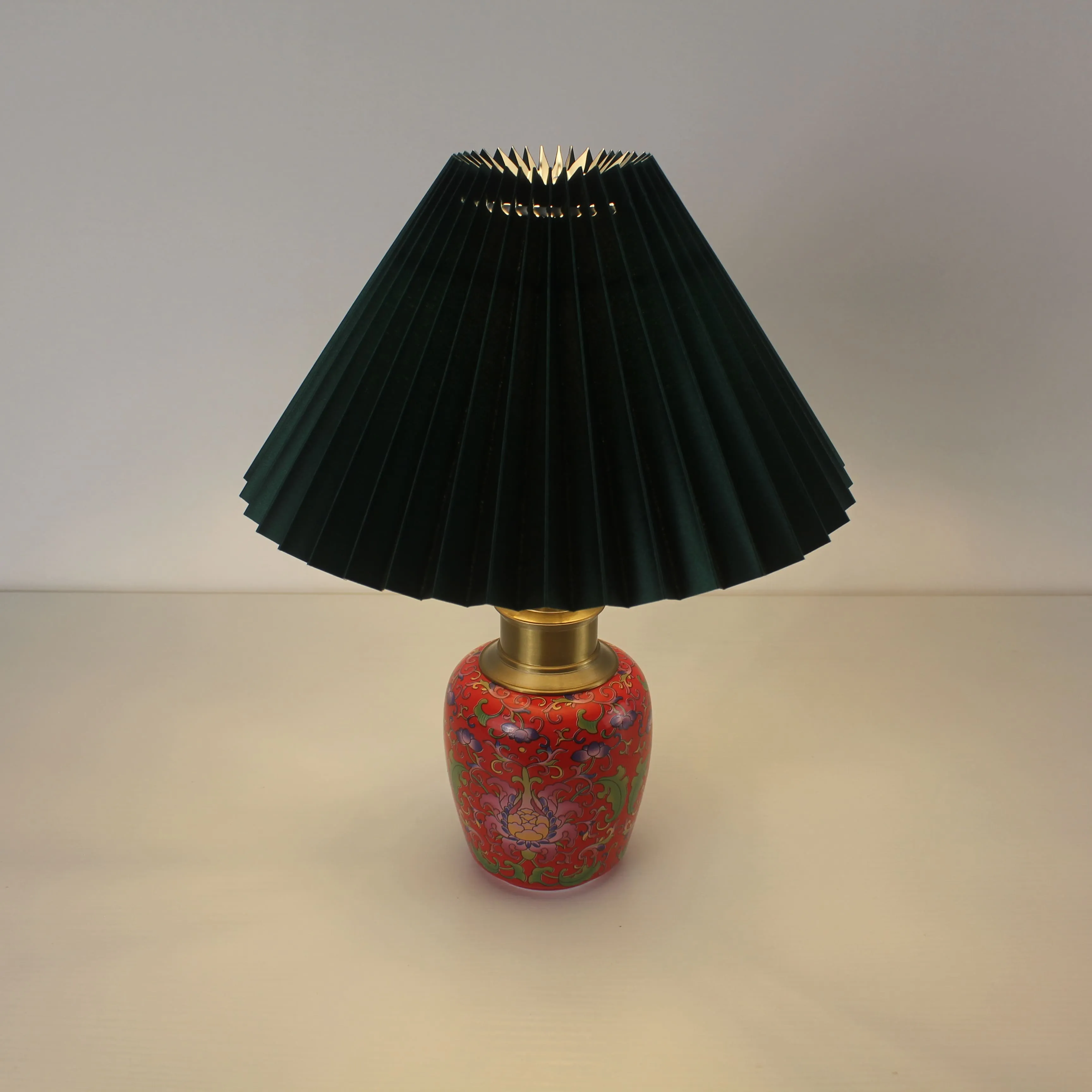 Ceramic Enamel Craft Battery Powered Table Lamp