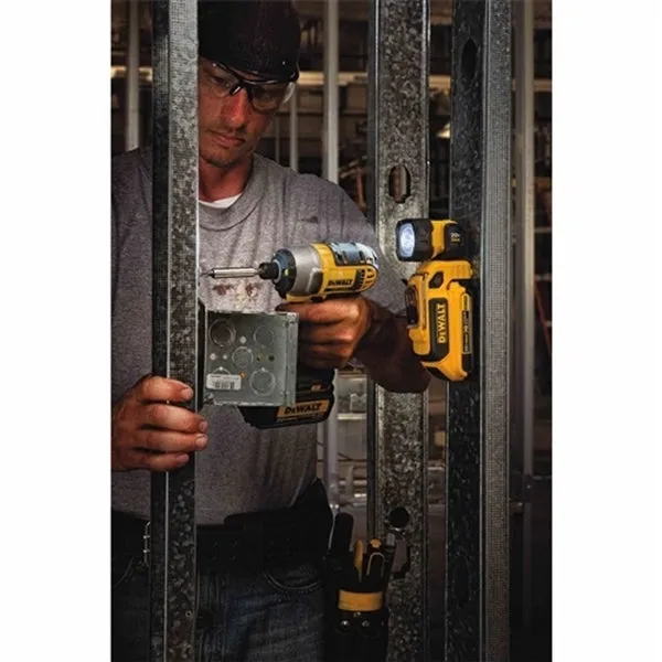 DeWALT DCL044 20V Max LED Handheld Worklight (Bare Tool)