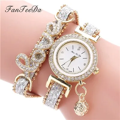 FanTeeDa Brand Fashion Luxury Women Wristwatch Watches Love Word Leather Strap Ladies Bracelet Watch Casual Quartz Watch Clock