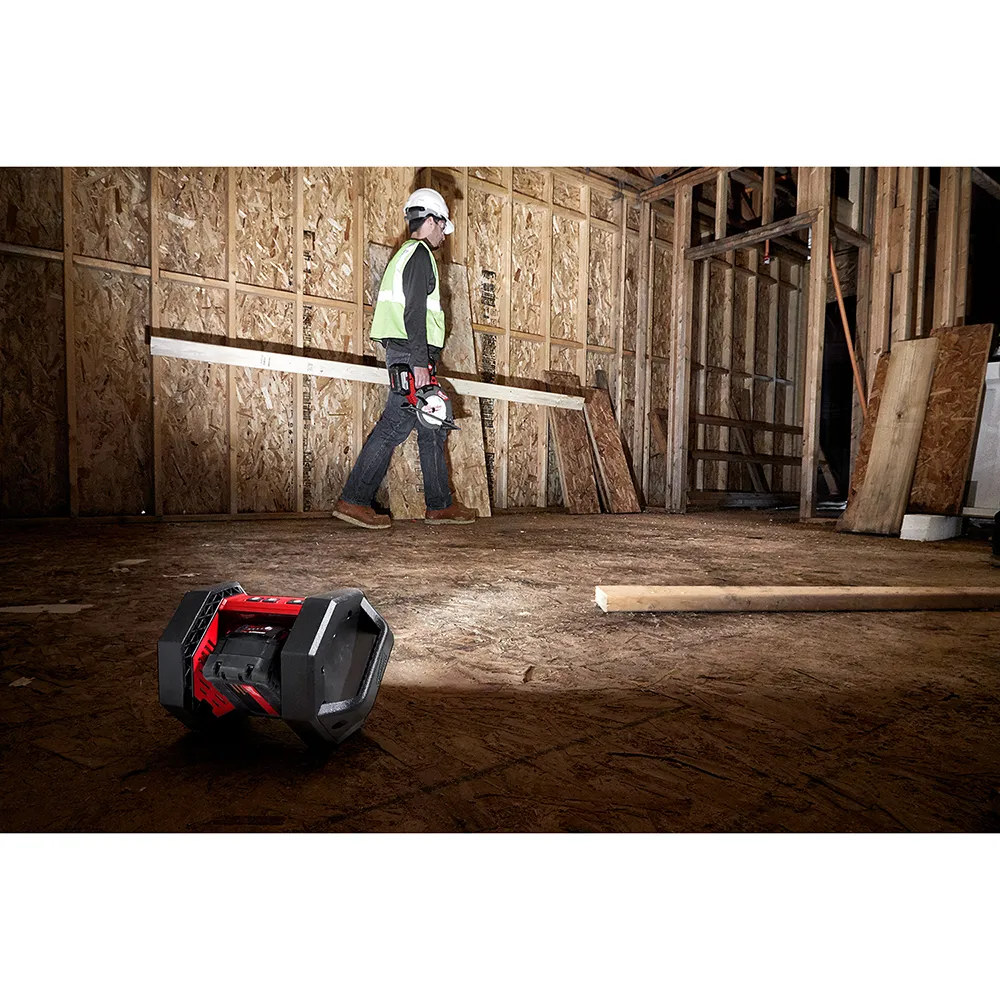 Milwaukee M18 LED Flood Light