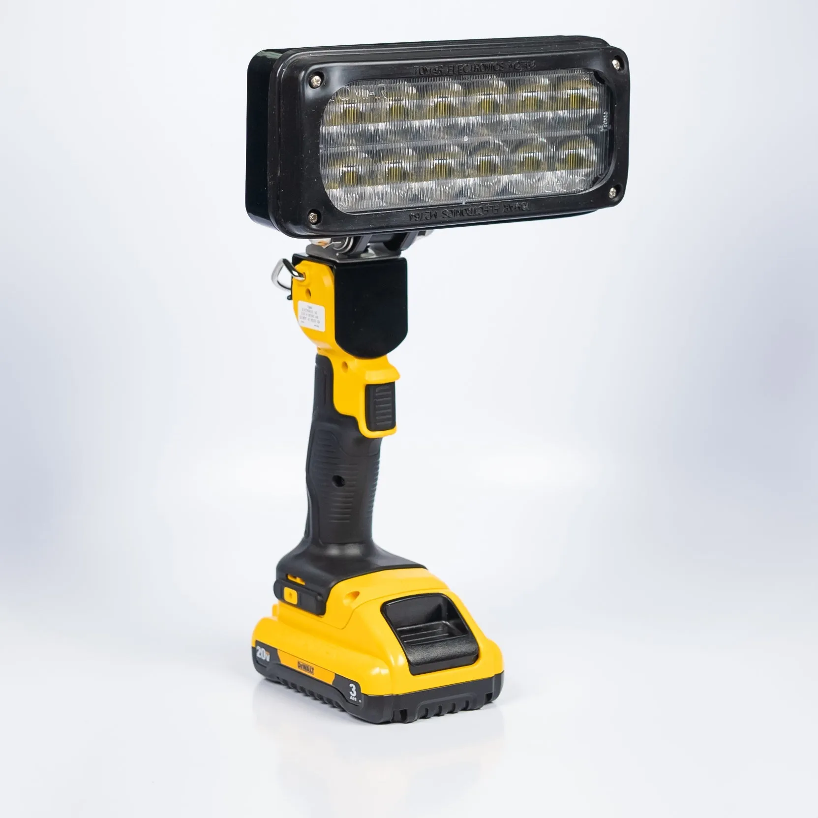 THoR (TOMAR Handheld Revolution) LED Light